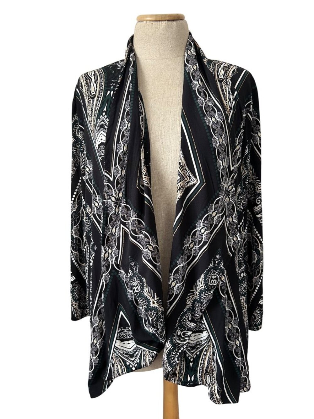 Chicos Womens Sz L Travelers Collection Black & White Open Front Cardigan Jacket